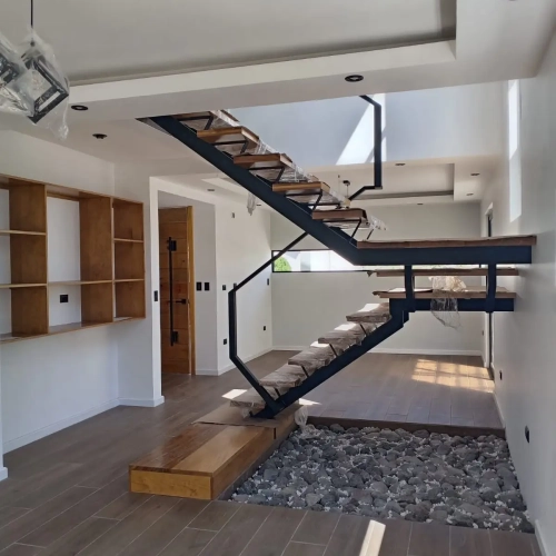 e97af178-f88a-4b16-a042-c96396706598